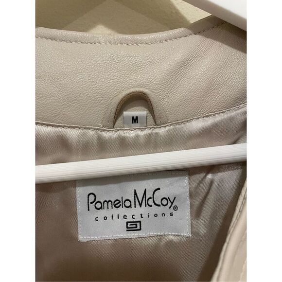 New Pamela McCoy collection quilted leather sleeveless vest size medium - Picture 5 of 11